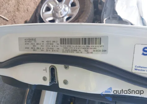 2016 Ram 2500 Slt z USA, uszkodzony, nr VIN 3C6UR5DL3GG308608